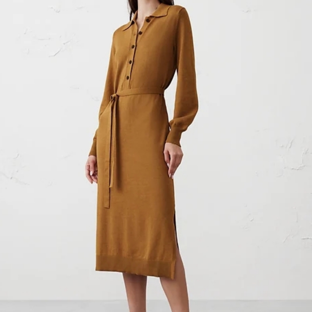 NWT - Banana Republic "Camel" Button Placket Midi Sweater Dress - Size M.